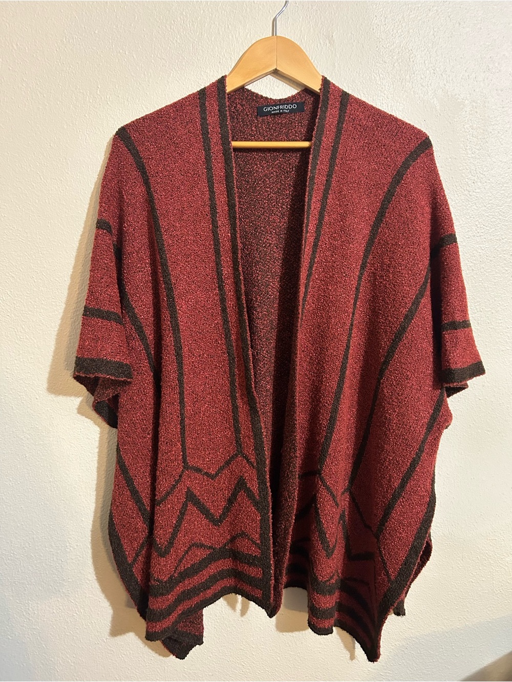 Gionfriddo Cape One Size Burgundy Boho Cozy Southwestern Poncho Artsy Wrap Shawl